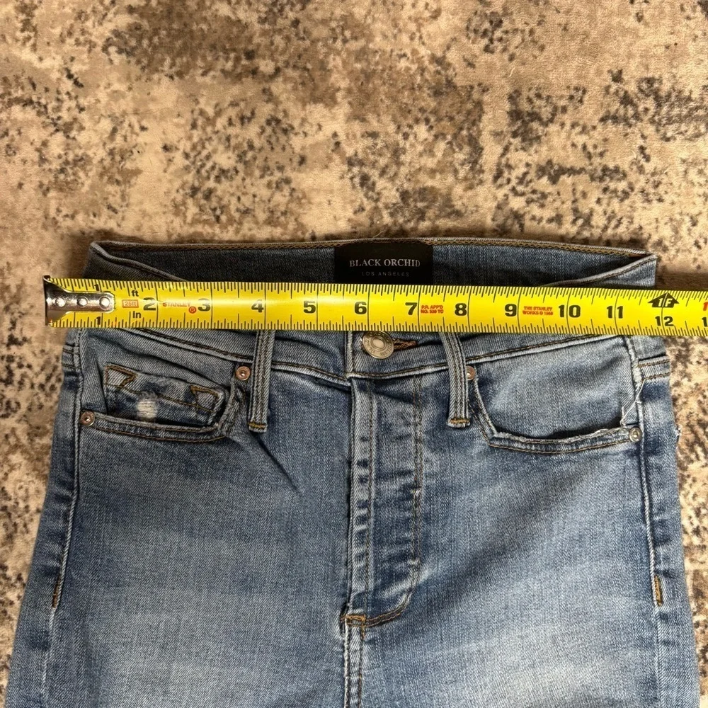 Black Orchid Joan Straight High Waisted Blue Distressed Skinny Jeans Size 24